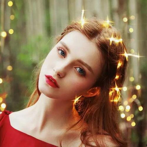 紫蓝欧美头像女生图片,欧美时尚女生的独特头像魅力